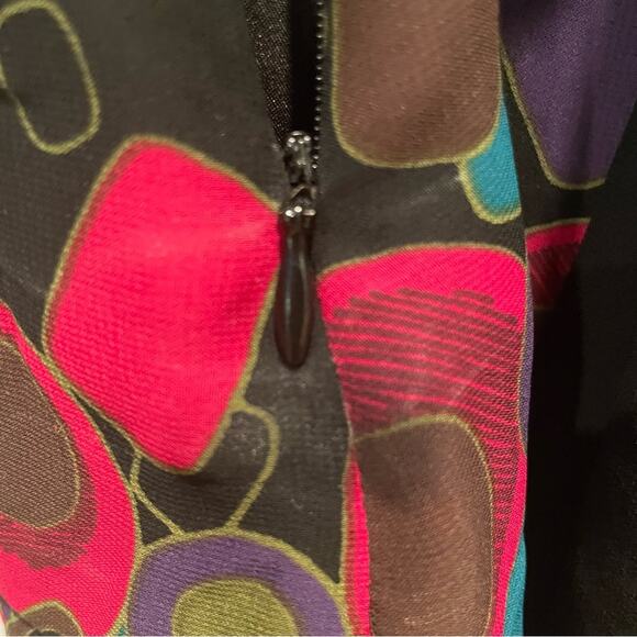 Bisou Bisou Michelle Bohbot Flowy Bell Sleeve Multicolor Top Blouse size XS - Picture 16 of 16